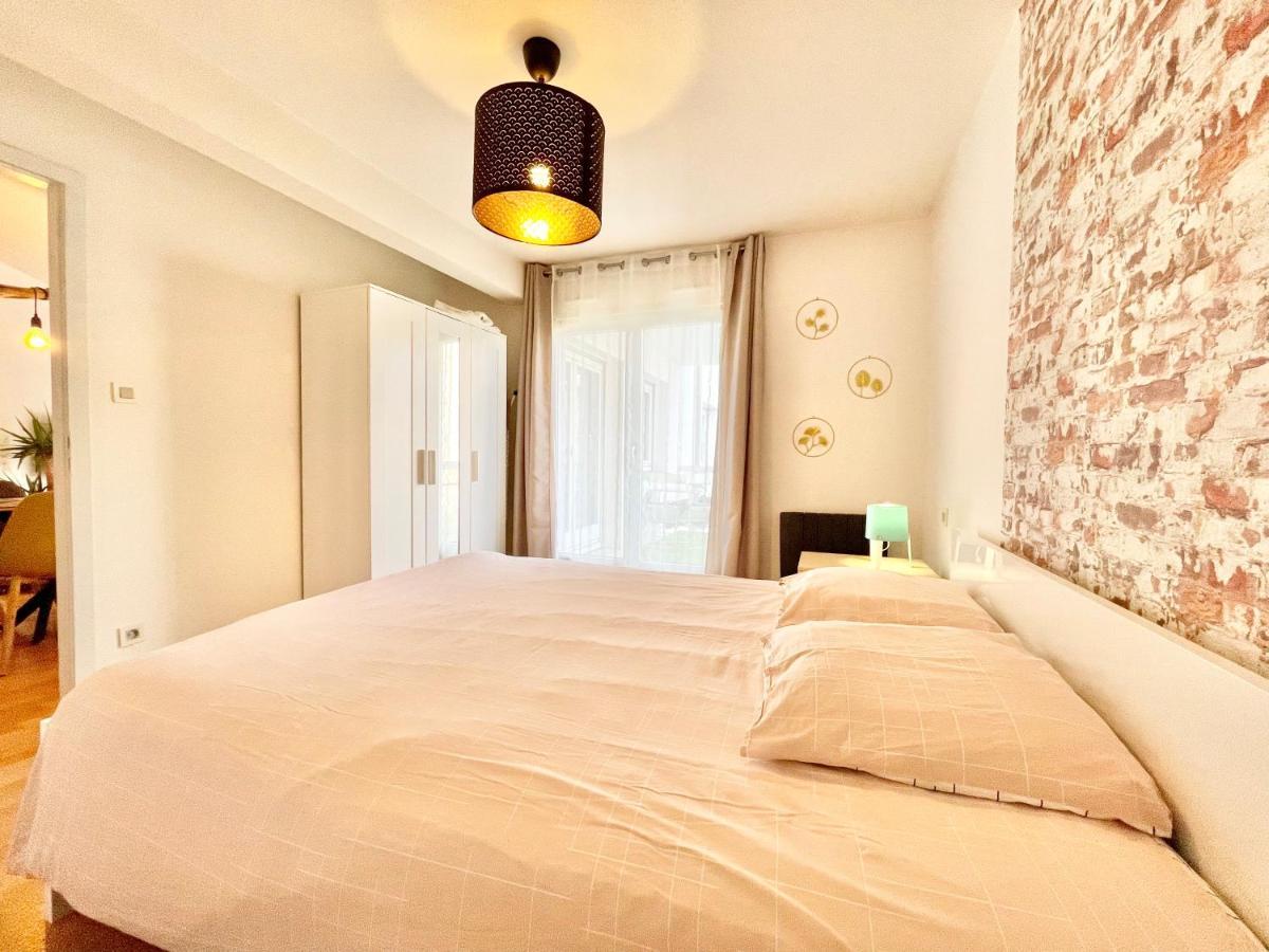 Centre Ville - Balcon - Parking Gratuit Колмар Екстериор снимка